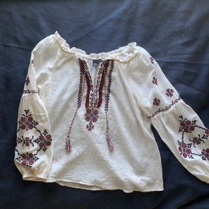 Flowy embroidered blouse!